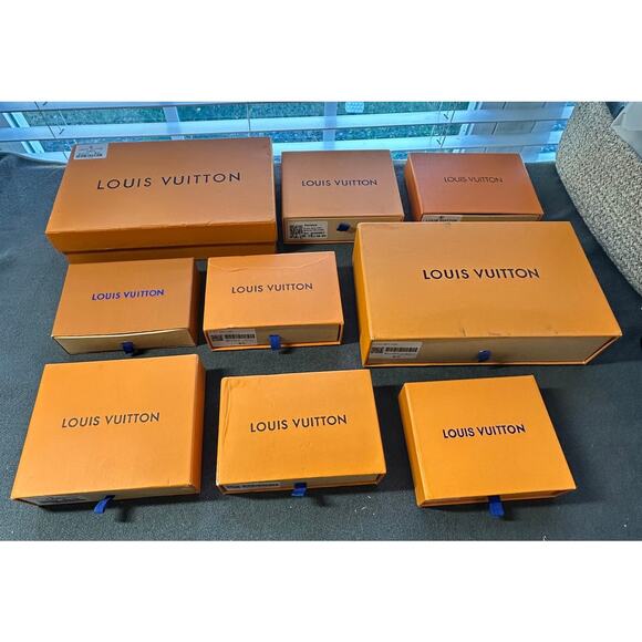 🧡 Louis Vuitton Gift Box Lot – 9pcs of Pure Luxury Vibes 🧡 - Picture 1 of 3